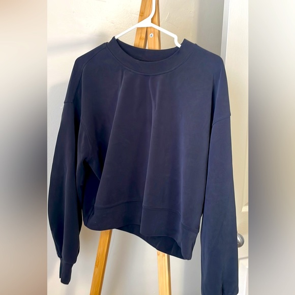 Lululemon Softstreme Perfectly Oversized Crop Crewneck - Picture 1 of 2